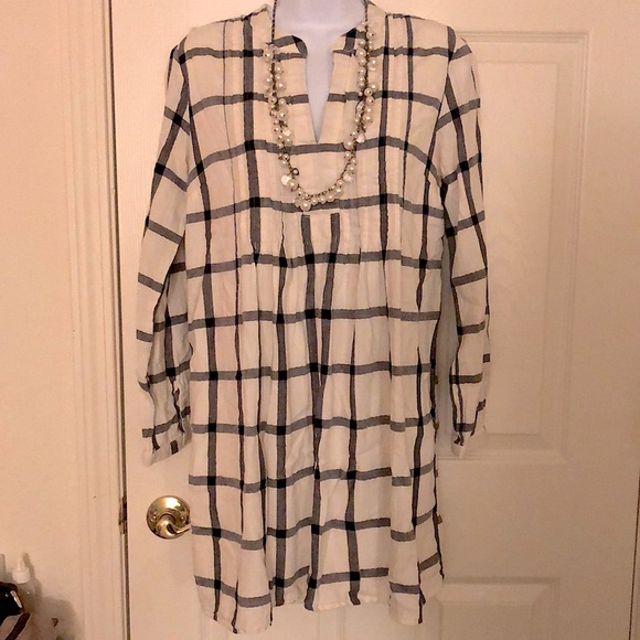 Black + White Checkered Dress - Picture 2 of 10